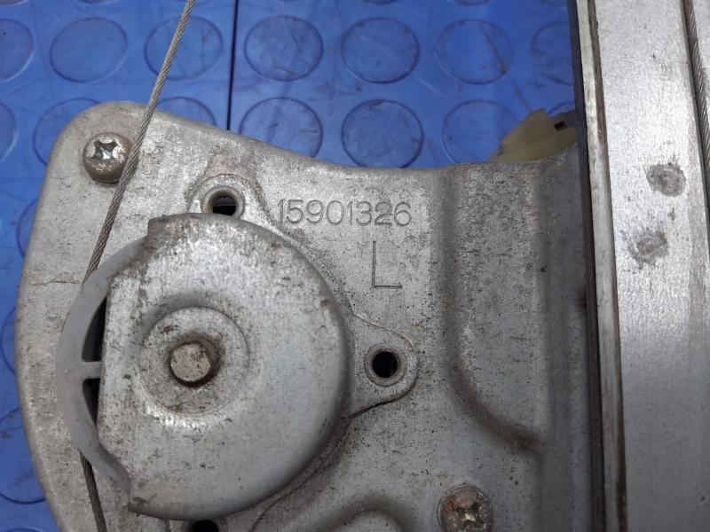 2007 Chevrolet Silverado 1500 Front Door Regulator