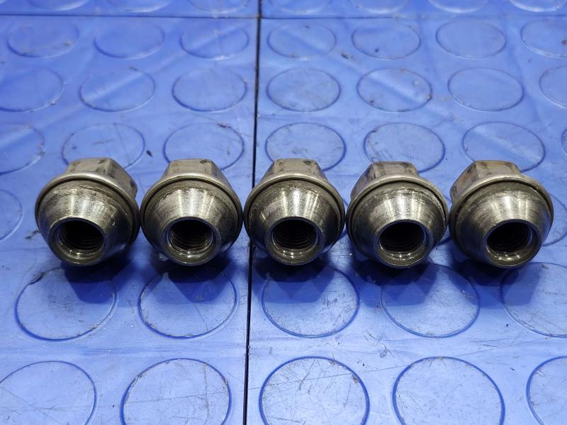 2016 Ford Escape Lug Nuts