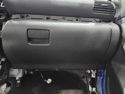 2022 Mitsubishi Eclipse Cross Glove Box