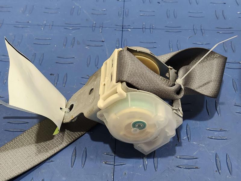 2013 Toyota Camry Rear Seat Belt