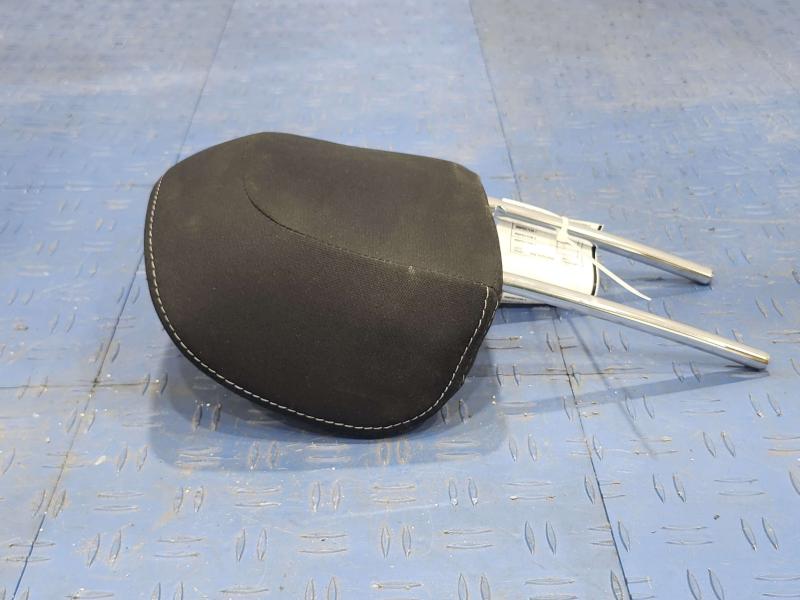 2015 Subaru Forester Headrest