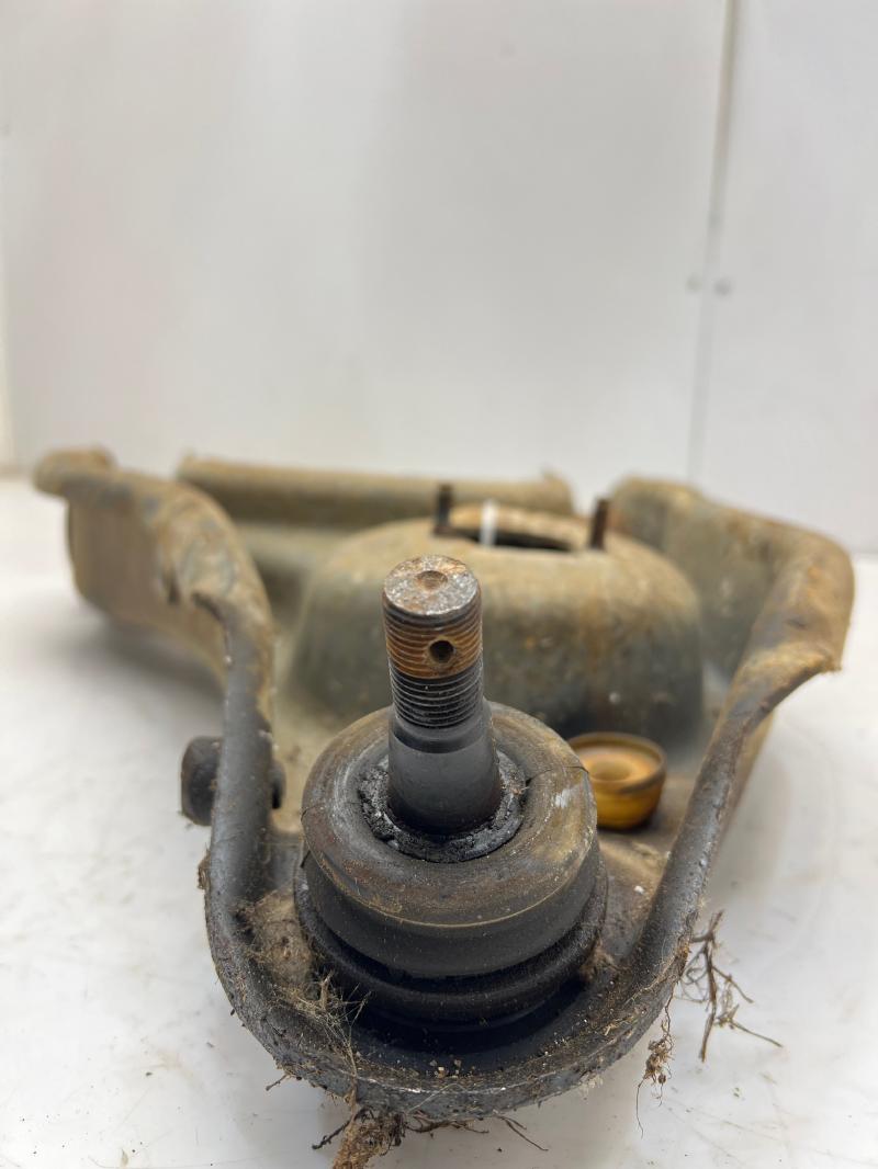 1998 Ford F-150 Lower Control Arm Front