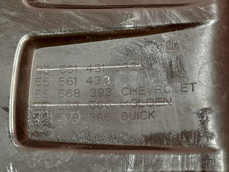 2013-2020 Buick Encore 1.4L Engine Cover Garnish Genuine OEM 55578396
