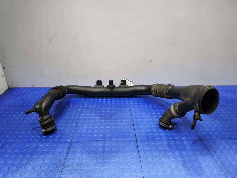 2016 Ford Transit 250 Air Intake Tube/Resonator