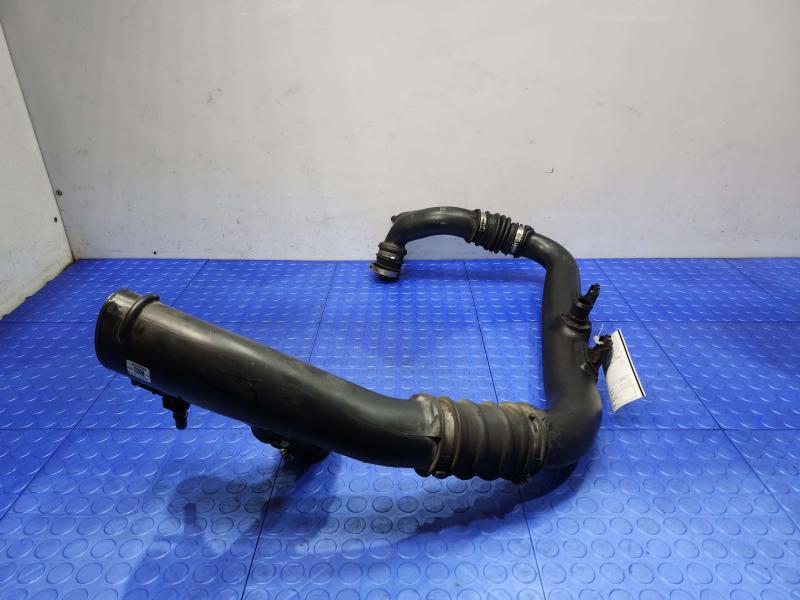 2016 Ford Transit 250 Air Intake Tube/Resonator