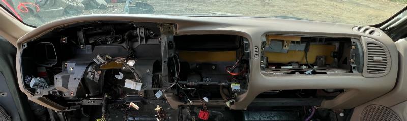 2002 Ford Explorer Dash Panel