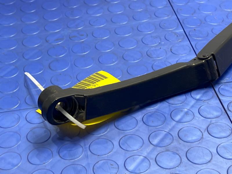 2017 Subaru Legacy Wiper Arm