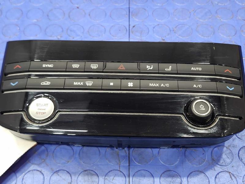 2019 Jaguar F-Pace Heater A/C Control