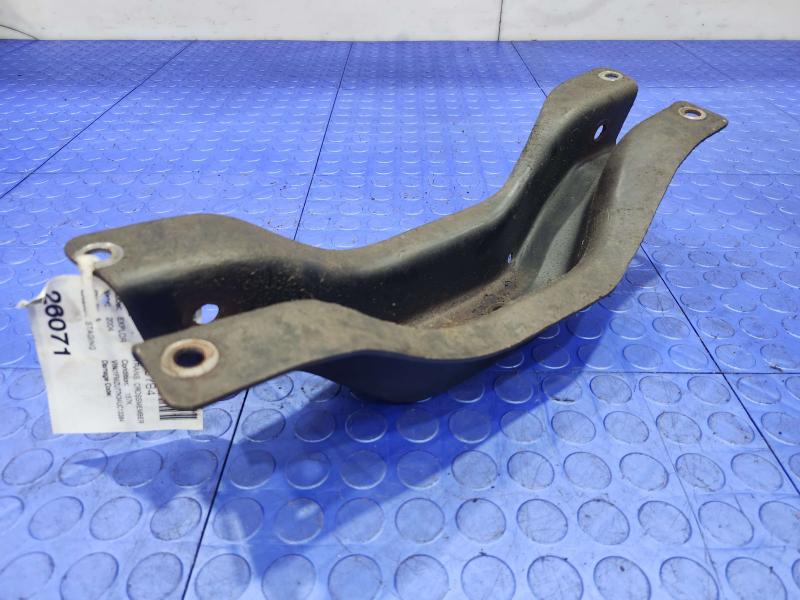 2001-2005 Ford Explorer Sport Trac 4x4 Automatic Transmission Crossmember OEM