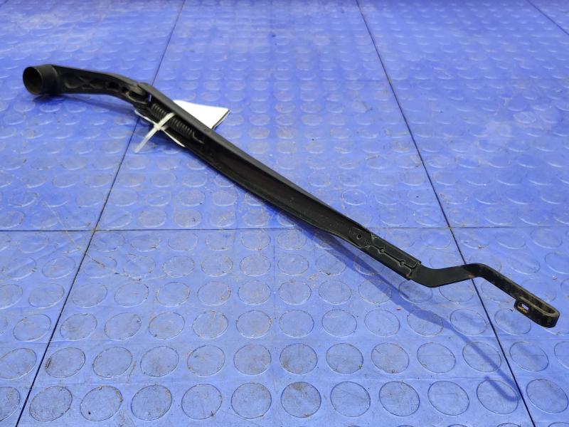2013 Chrysler 300 Wiper Arm