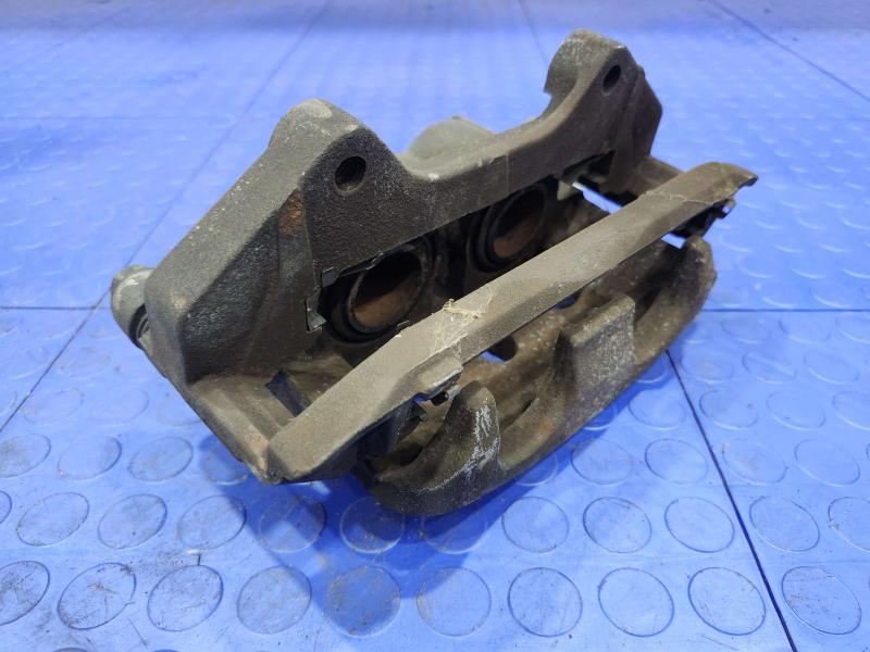 2014 Ford Explorer Caliper