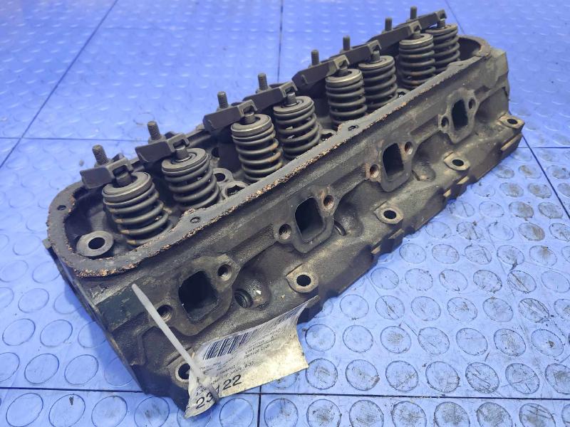 1978 Ford Granada Cylinder Head