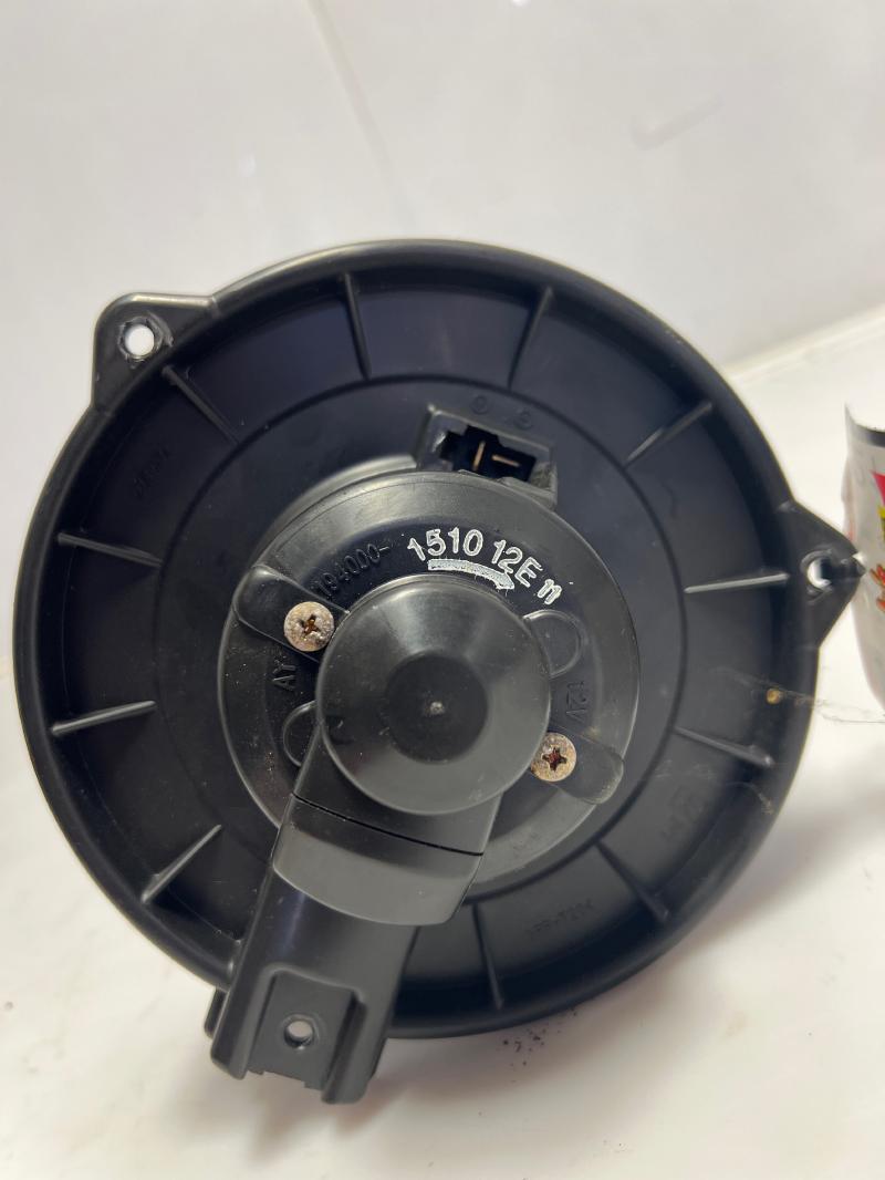 2003 - 2008 Toyota Corolla Heater AC Blower Motor OEM 8710302370