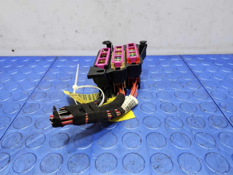 2015 Audi A4 Cabin Fuse Box