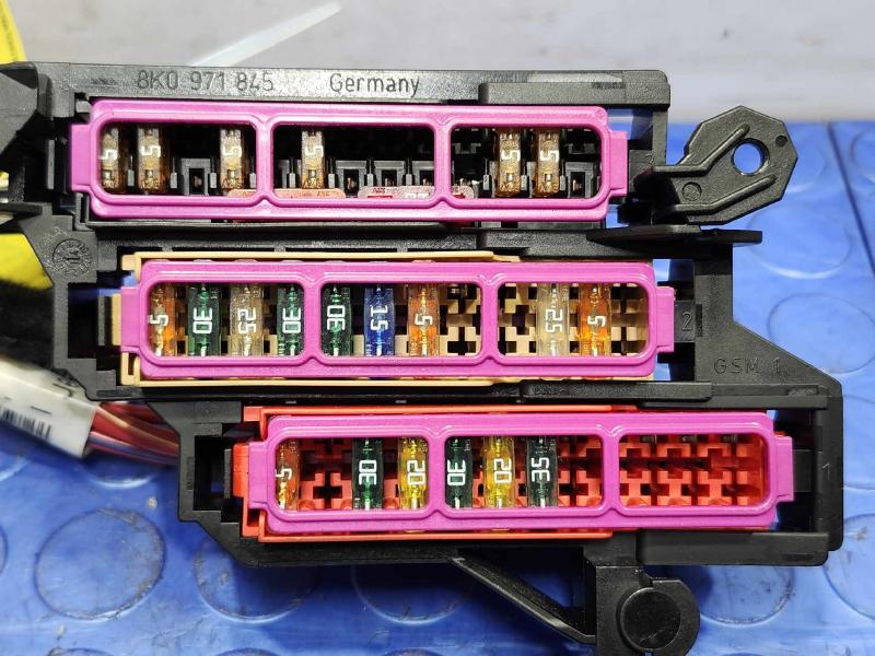 2015 Audi A4 Cabin Fuse Box
