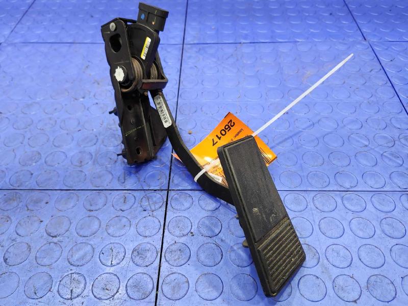 2009 Chevrolet Impala Pedal Assembly