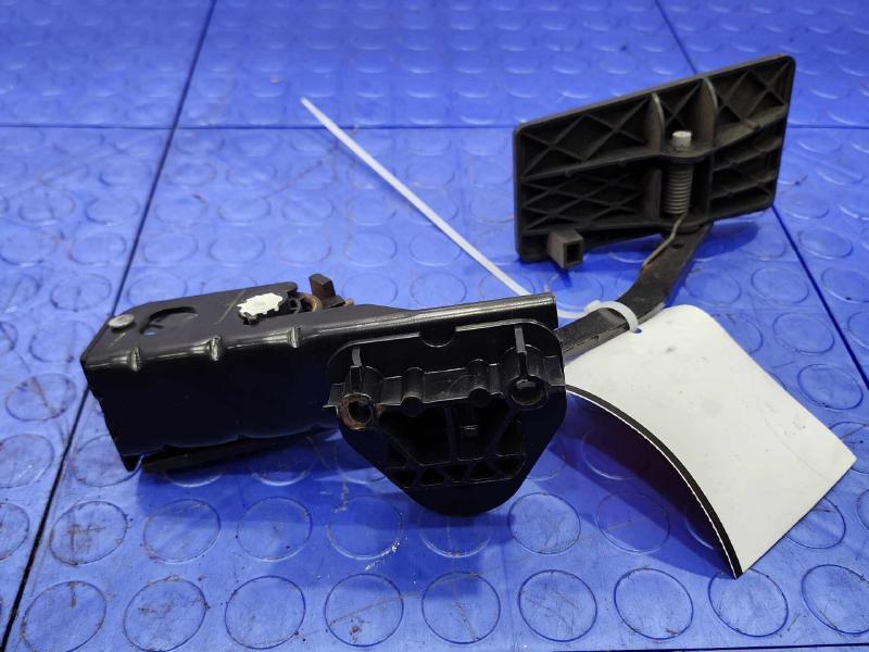 2009 Chevrolet Impala Pedal Assembly