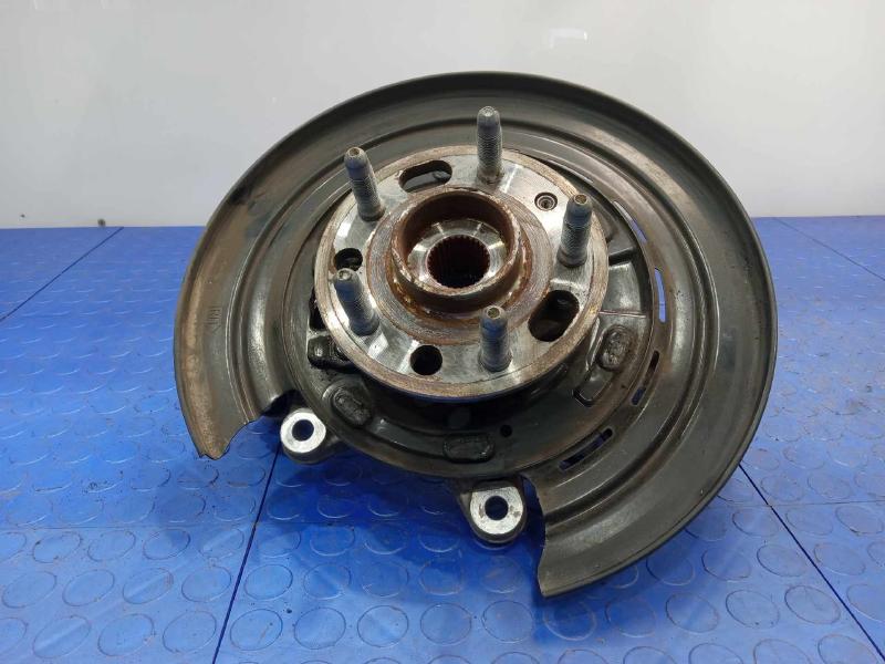 2014 Cadillac CTS Rear Knuckle/Stub Axle