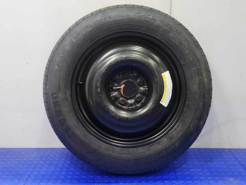2015 Nissan Rogue Wheel
