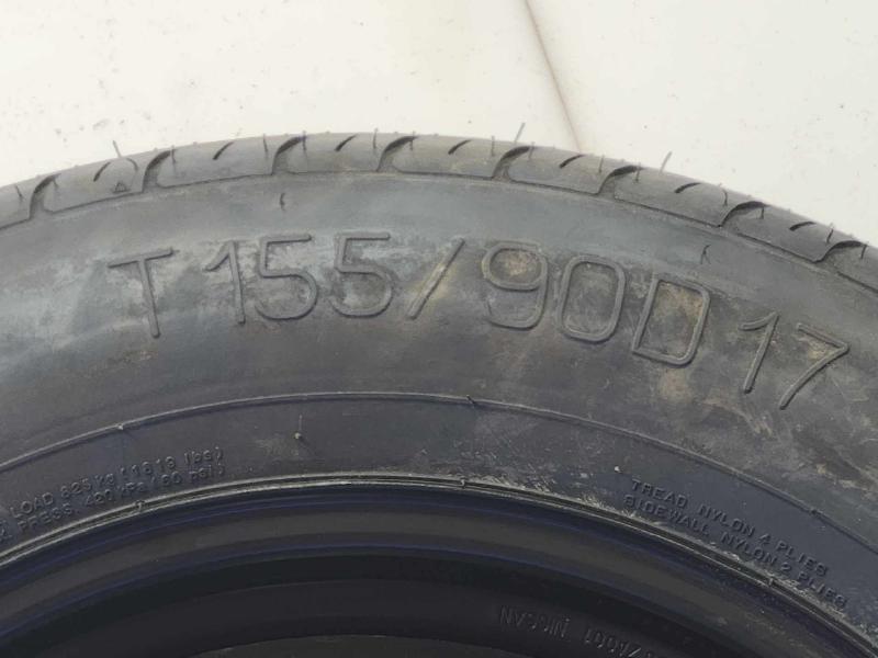 2015 Nissan Rogue Wheel