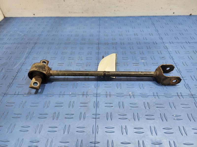 2013 Toyota Camry Lower Control Arm Rr