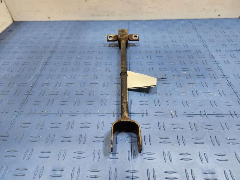 2013 Toyota Camry Lower Control Arm Rr