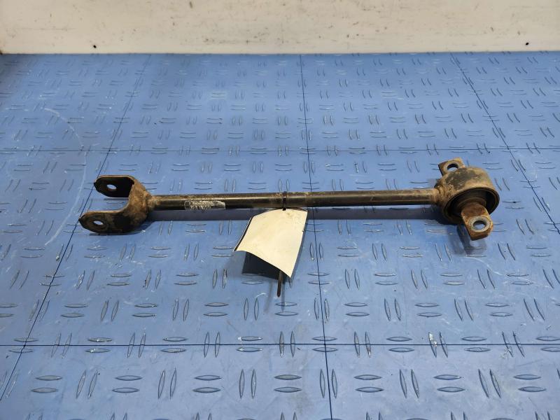 2013 Toyota Camry Lower Control Arm Rr