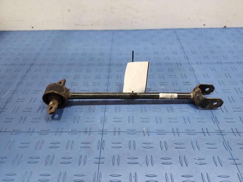 2013 Toyota Camry Lower Control Arm Rr