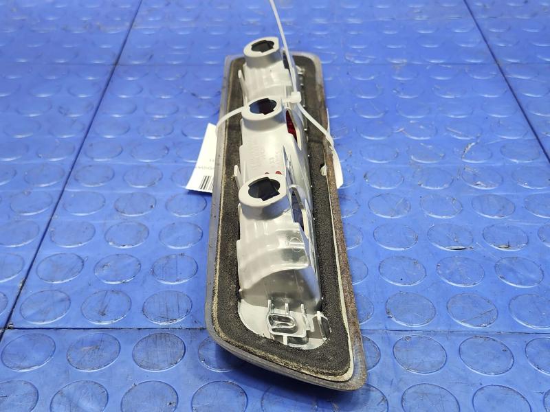 2011 Ford F-150 3Rd Brake Light Avoidance Lamp