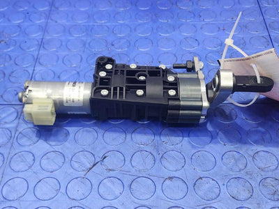 2017 Audi Q7 Deck-Lid Pull Down Motor Drive Spindle Left Side OEM 4M0827851A