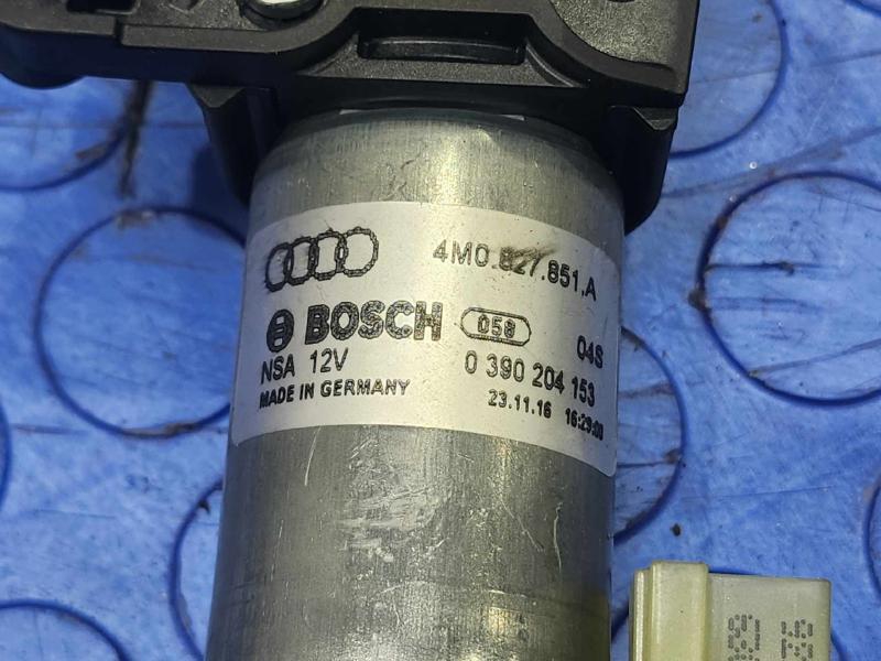 2017 Audi Q7 Deck-Lid Pull Down Motor Drive Spindle Left Side OEM 4M0827851A