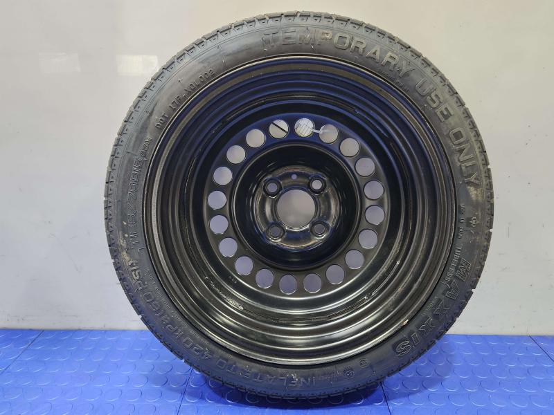 2025 Nissan Versa Wheel