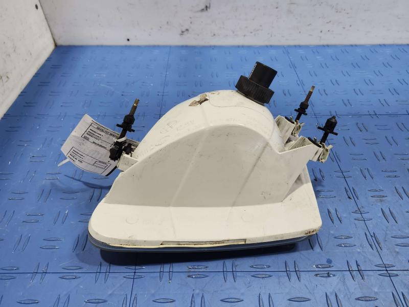 2001 Ford F-150 Headlamp Assembly
