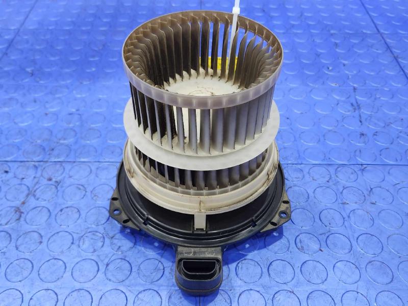 2016 Toyota Prius Blower Motor