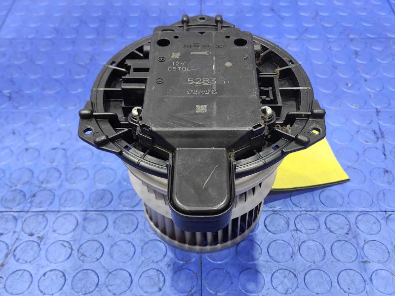 2016 Toyota Prius Blower Motor