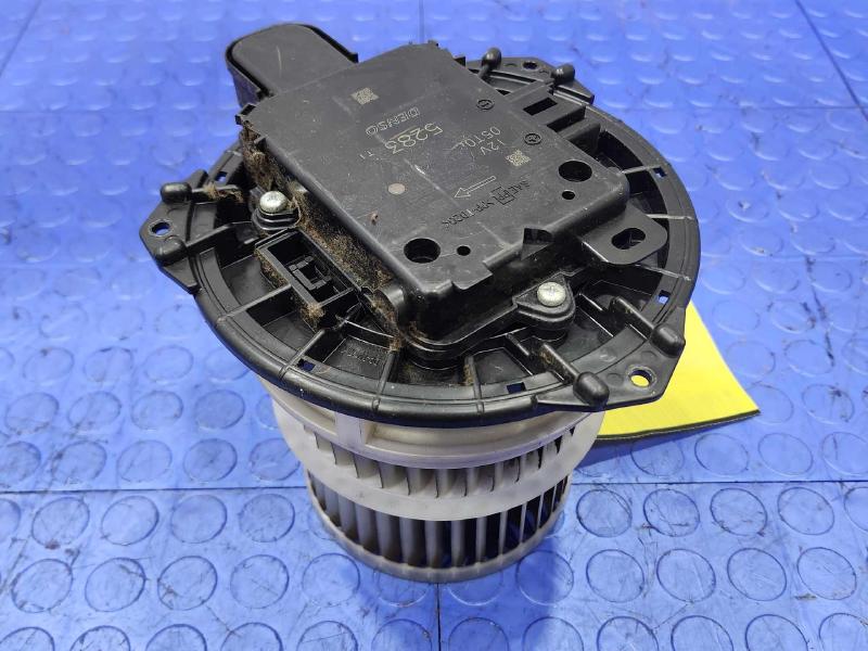 2016 Toyota Prius Blower Motor