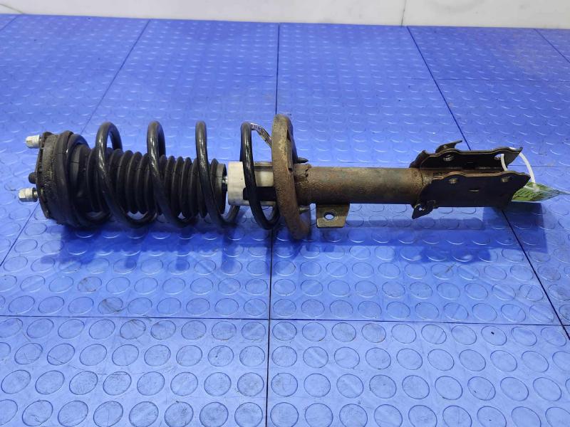 2014 Ford Fiesta Strut Assembly