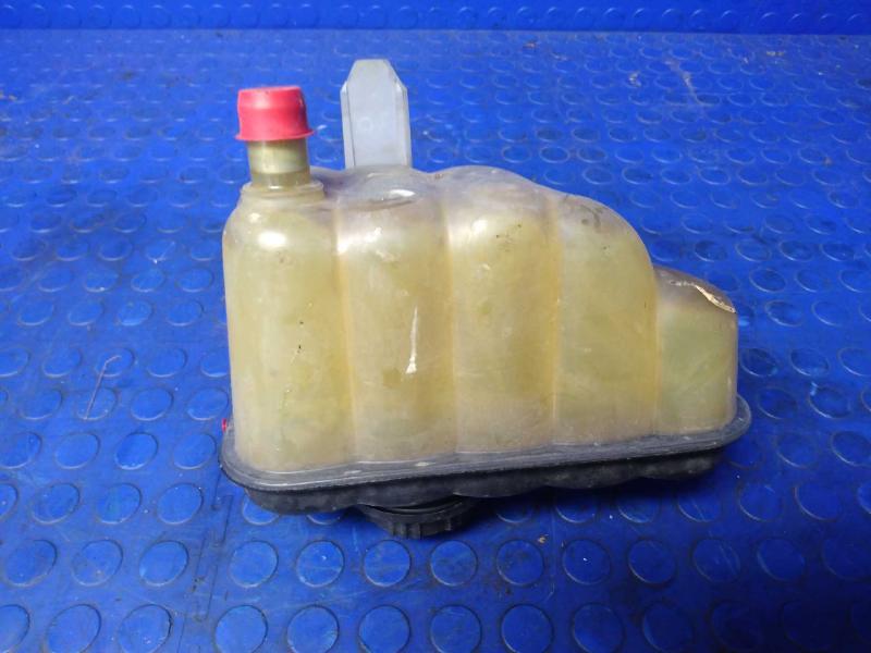 2003 - 2011 Ford Crown Victoria  Coolant Overflow Reservoir OEM 3W1Z8A080AA