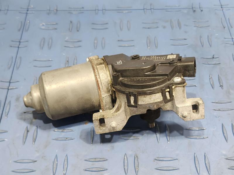 2013 Toyota Camry Wiper Motor Front