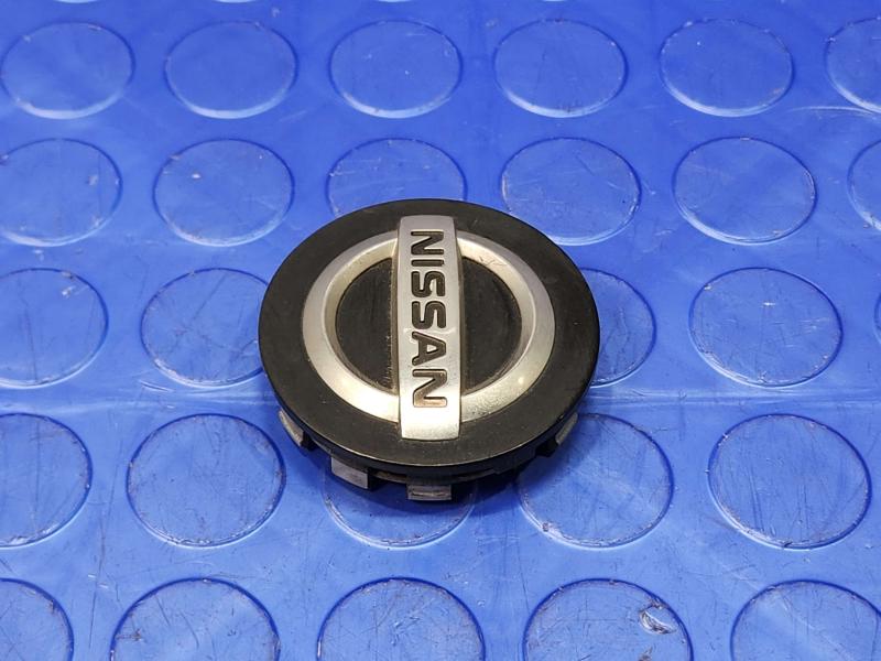 2022 Nissan Altima Center Cap