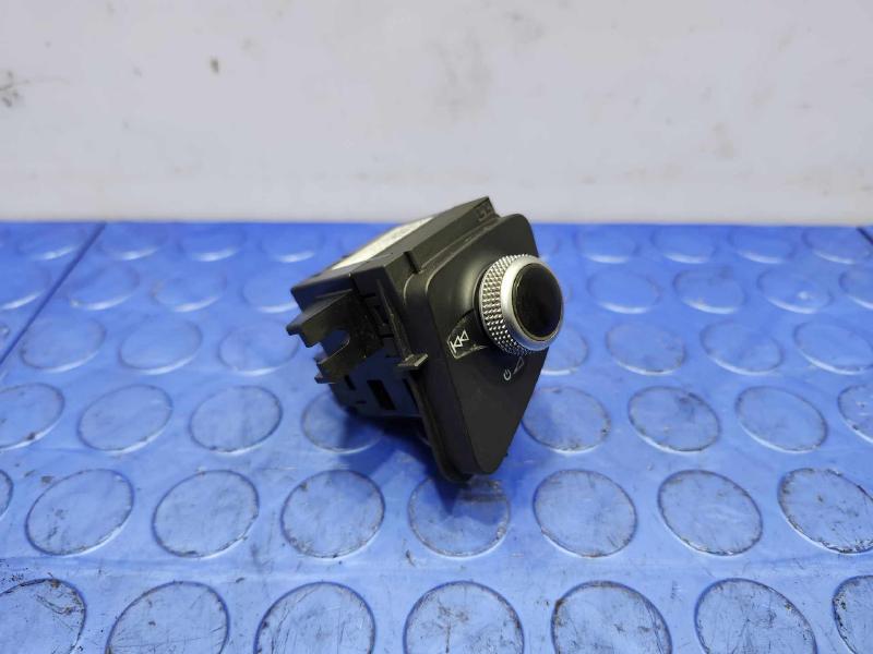 2017-2019 Audi Q7 Opera Unit Switch Volume Control Switch OEM 4M1919616B