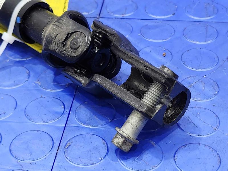 2017-2025 Cadillac XT5 Steering Intermediate Shaft Assembly OEM 84979332