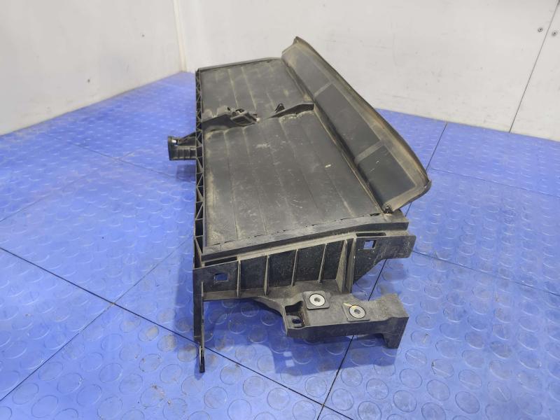 2017-2025 Audi Q7 OEM Radiator Air Shutter Assembly Genuine 4M0121219B