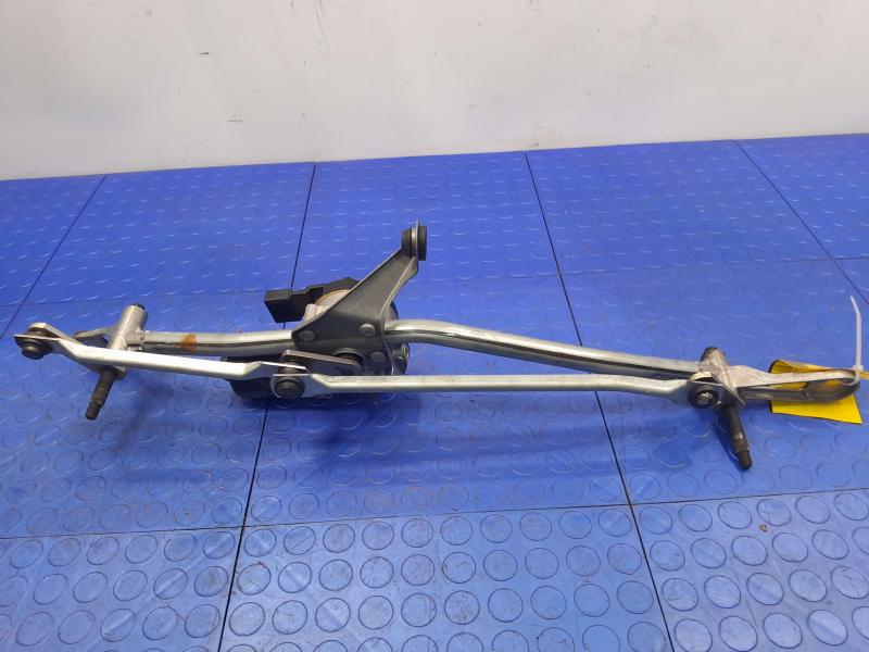 2018 BMW 740I Wiper Trans. Linkage