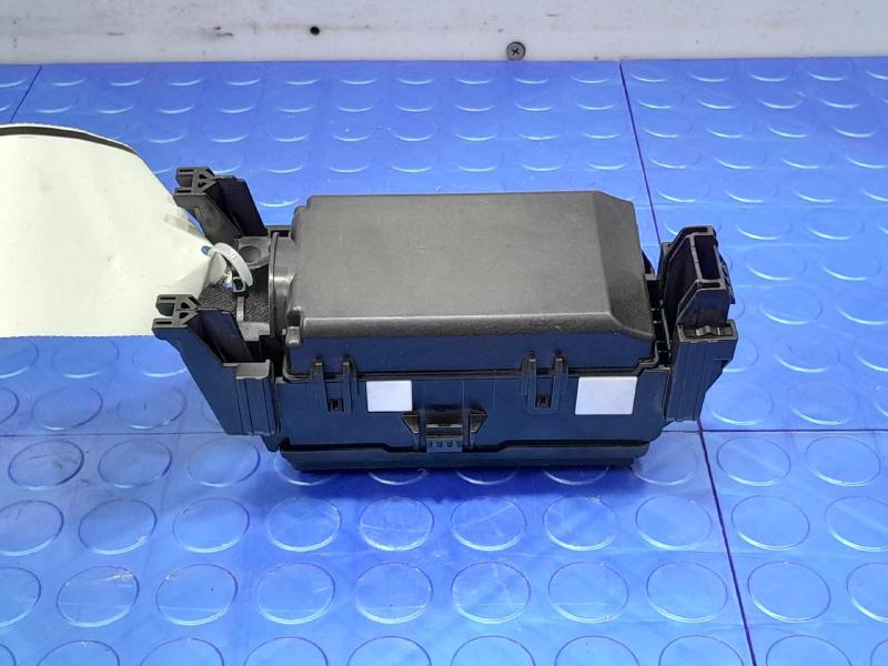 2023 Chevrolet Trailblazer Engine Fuse Box