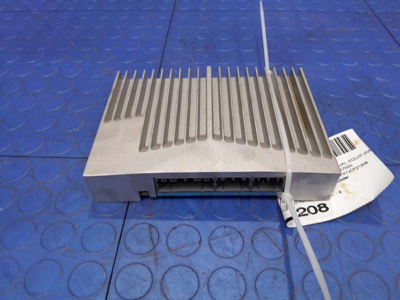 2018 Jaguar XE F-Pace Radio Amplifier Genuine OEM Part HX7319C164RC