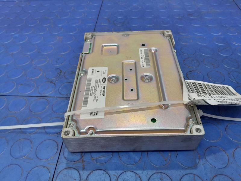 2018 Jaguar XE F-Pace Radio Amplifier Genuine OEM Part HX7319C164RC