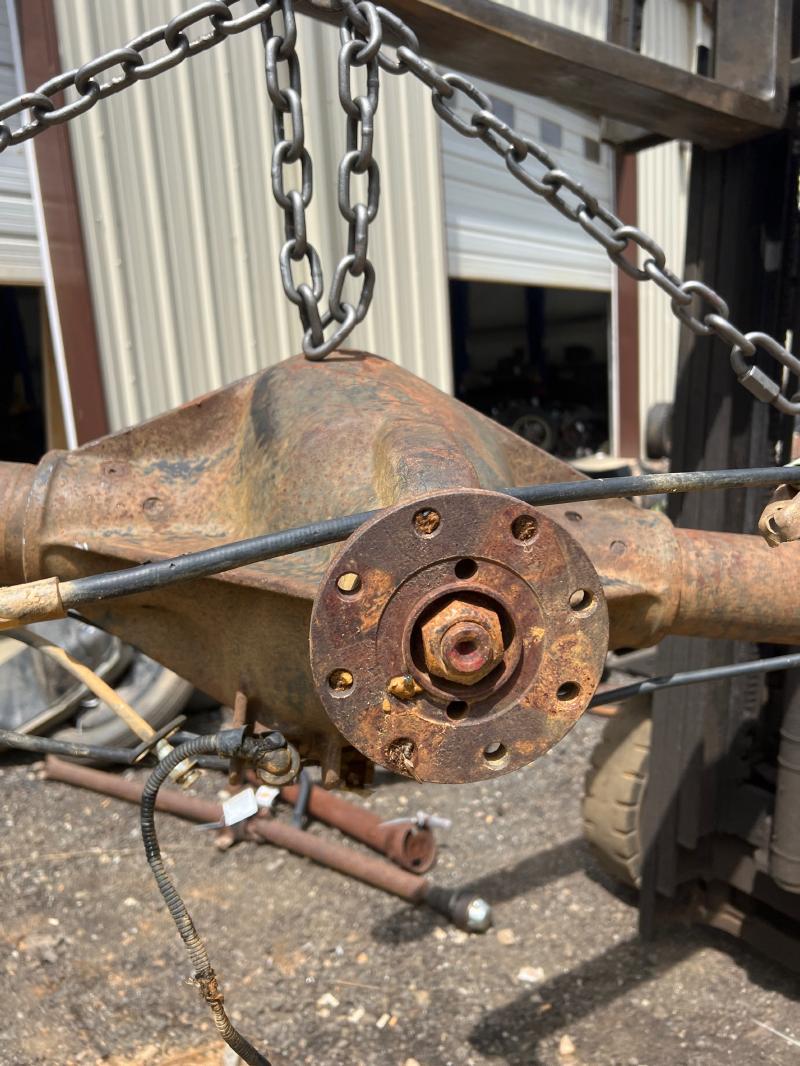 2007 Ford Econoline E-250 Rear Axle Assy.