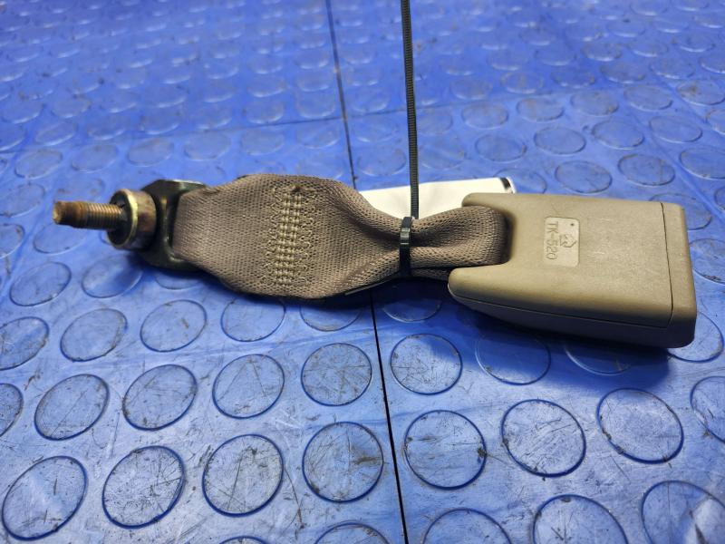2004 Toyota Tacoma Rear Seat Belt