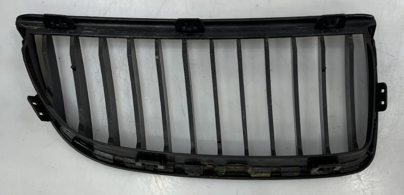 2007 BMW 328i Grille